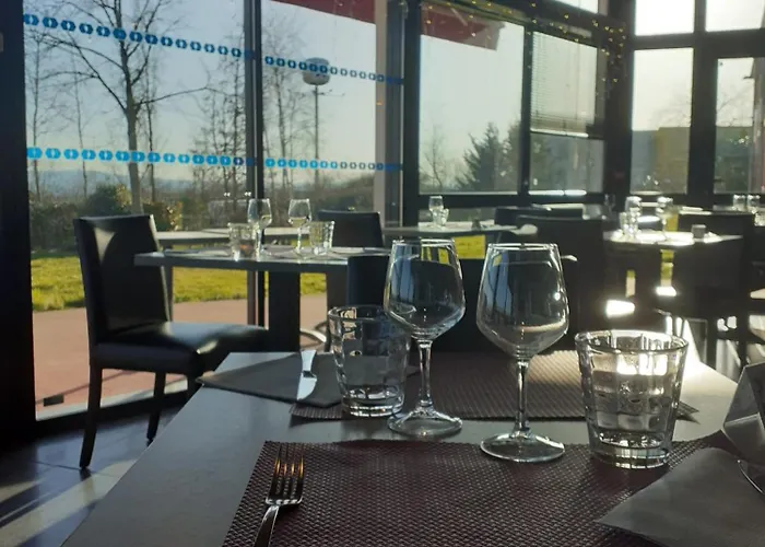 Top Hôtels à Montmarault